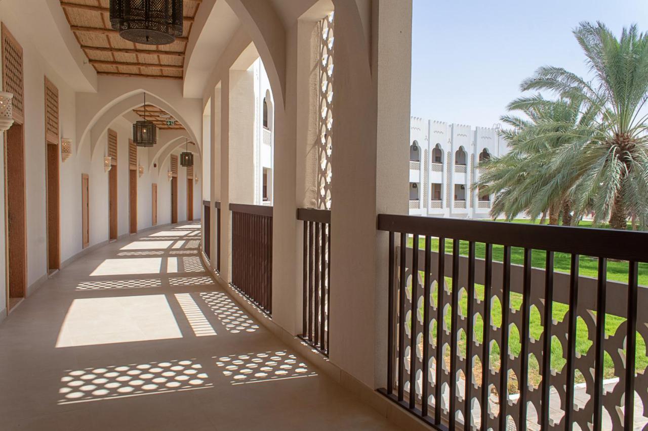 Liwa Hotel Mezairaa Luaran gambar