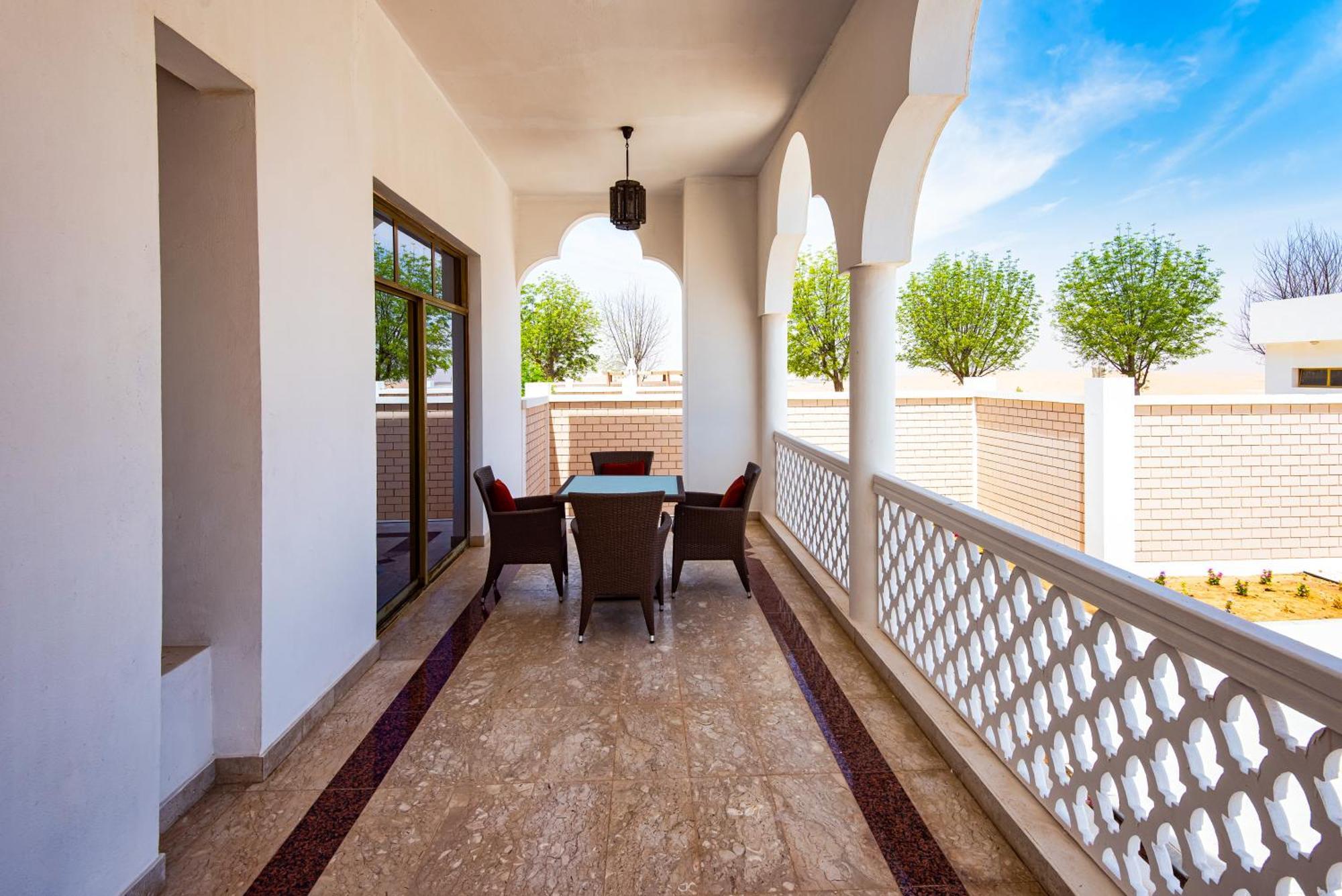 Liwa Hotel Mezairaa Luaran gambar